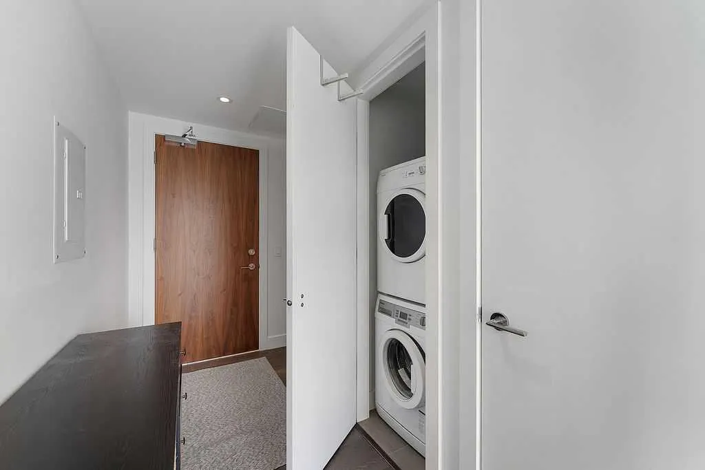 1025 5 Avenue SW, #1207