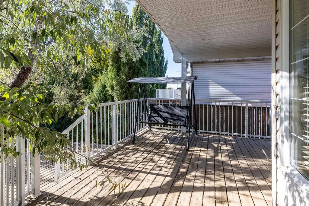 153 Vista Road SE