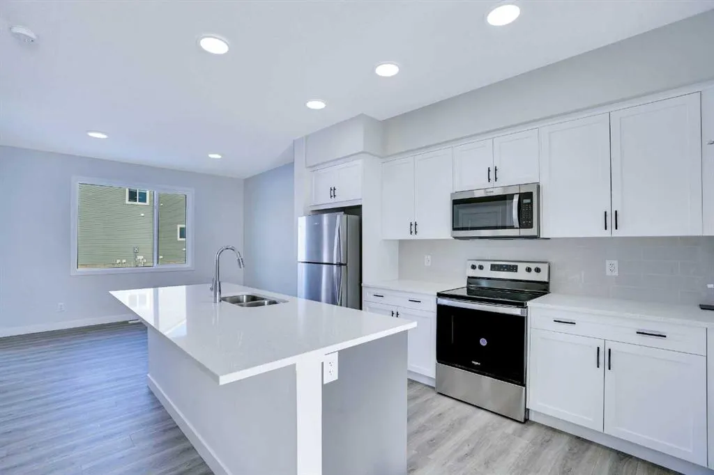 239 Savoy Landing SE
