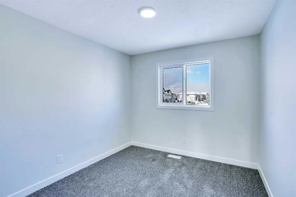 239 Savoy Landing SE
