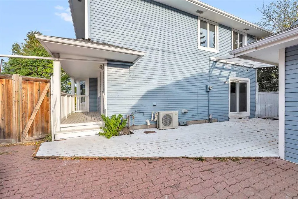 147 Scenic Way NW