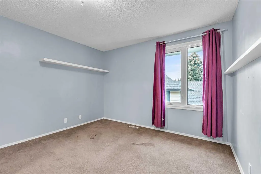 147 Scenic Way NW