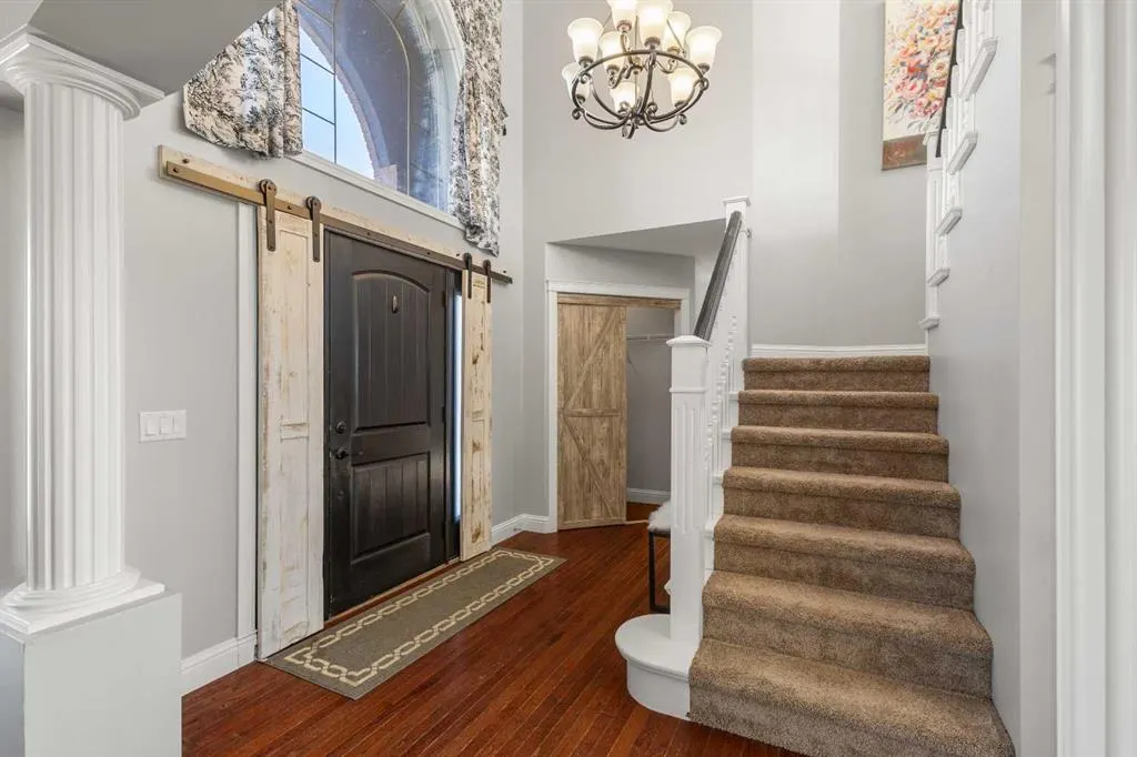 52 Canoe Road SW