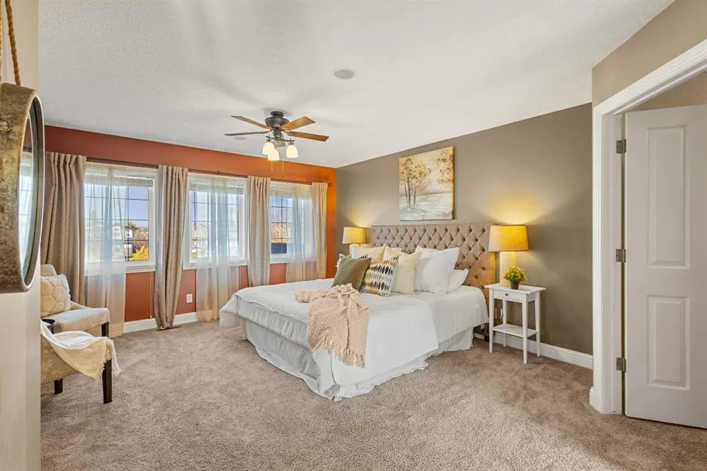 52 Canoe Road SW