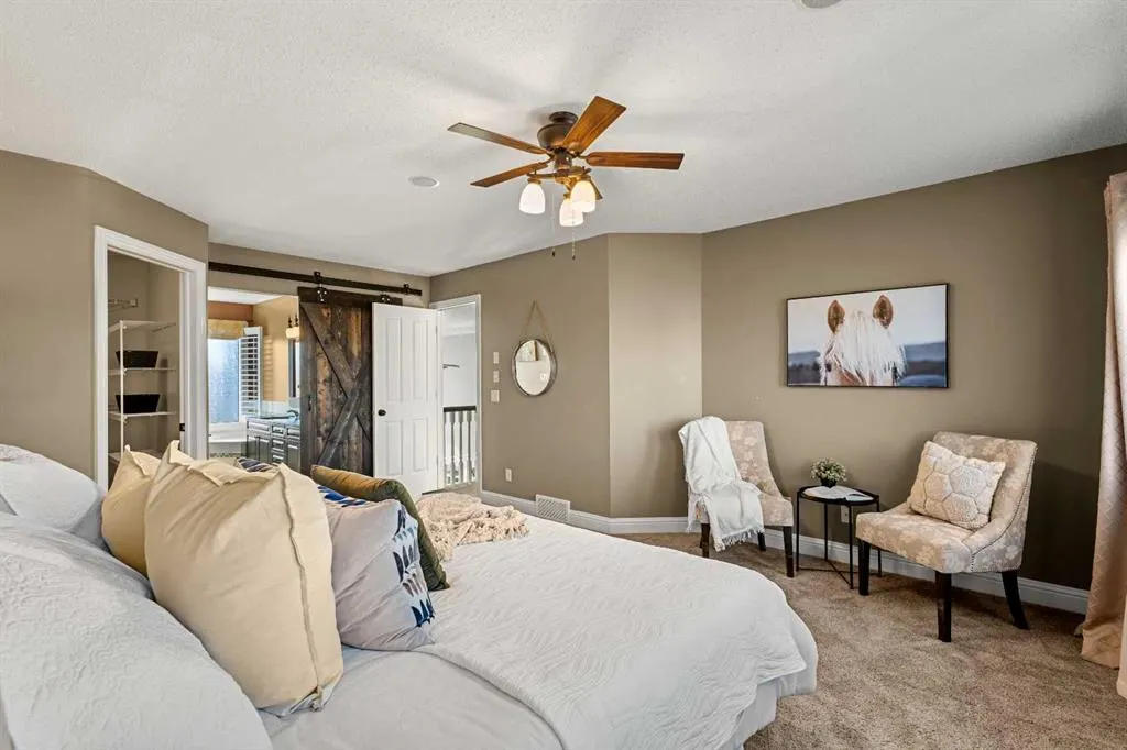52 Canoe Road SW