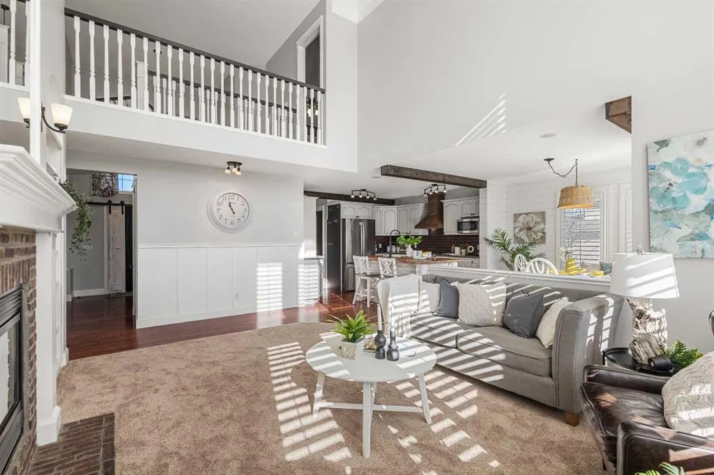 52 Canoe Road SW