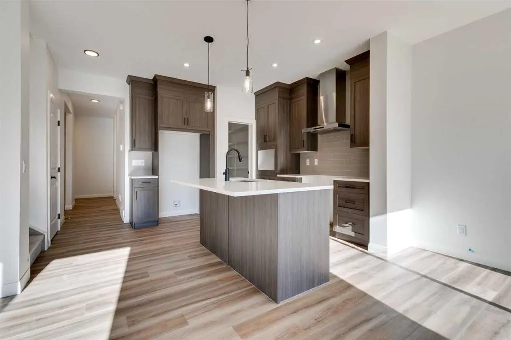 72 Dawson Wharf Mount