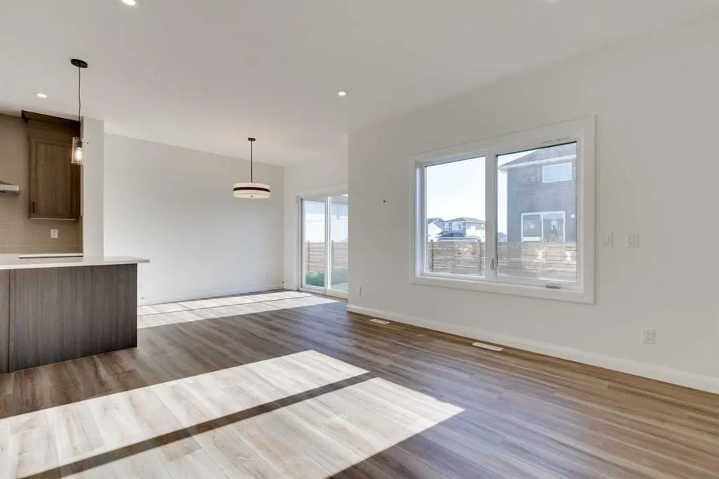72 Dawson Wharf Mount