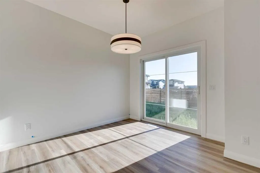 72 Dawson Wharf Mount