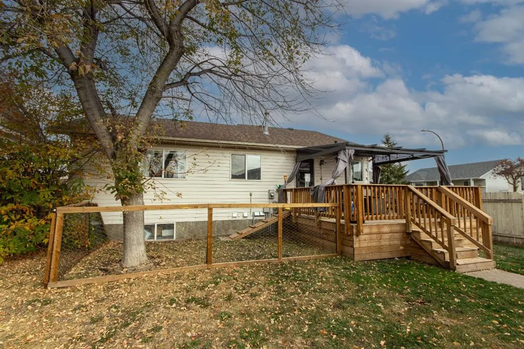 65 Lamont Close