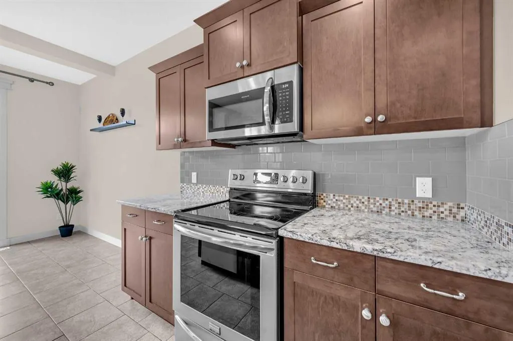 185 Evanspark Gardens NW
