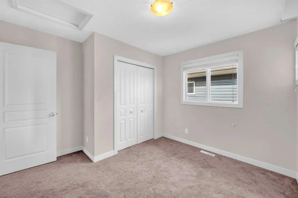 185 Evanspark Gardens NW