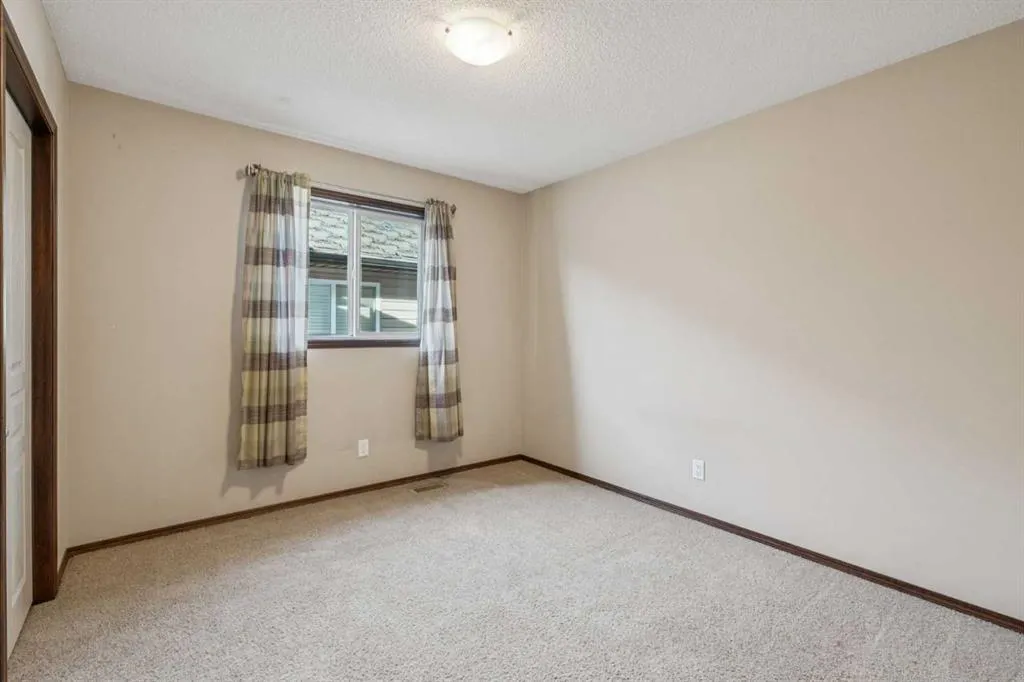 98 Cranwell Common SE