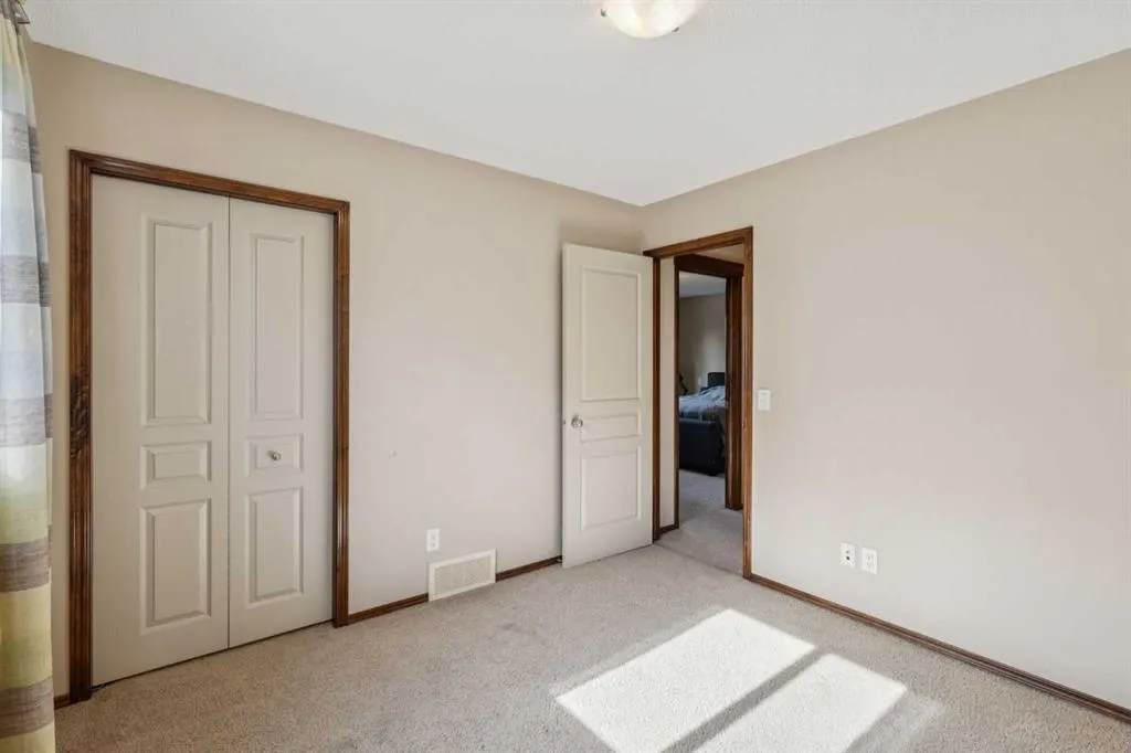 98 Cranwell Common SE
