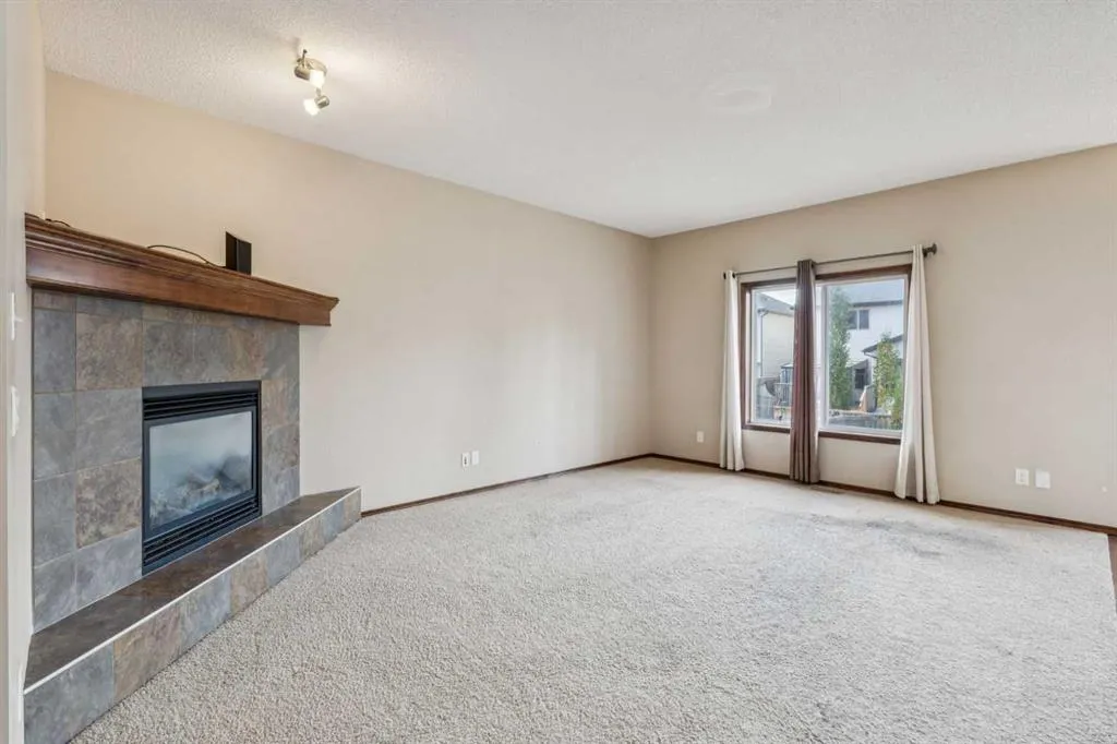 98 Cranwell Common SE