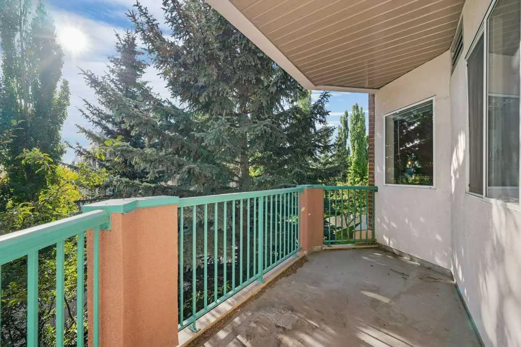 200 Lincoln Way SW, #215