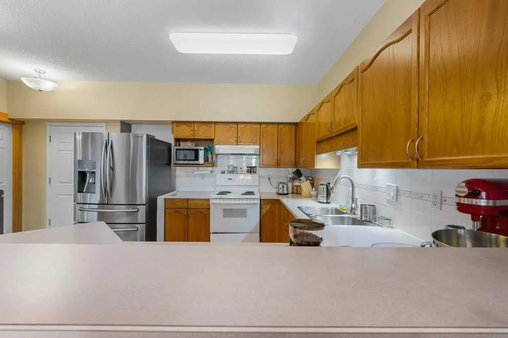 200 Lincoln Way SW, #215