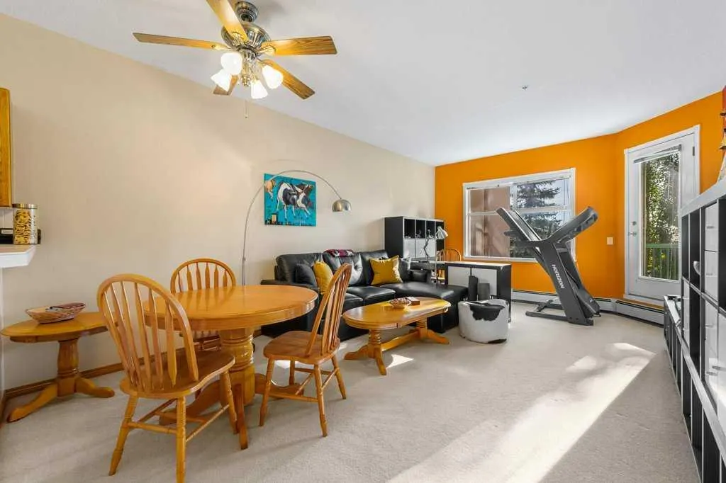 200 Lincoln Way SW, #215