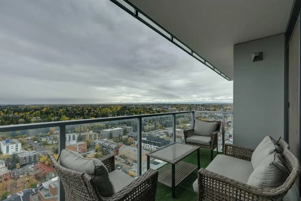930 16 Avenue SW, #2406