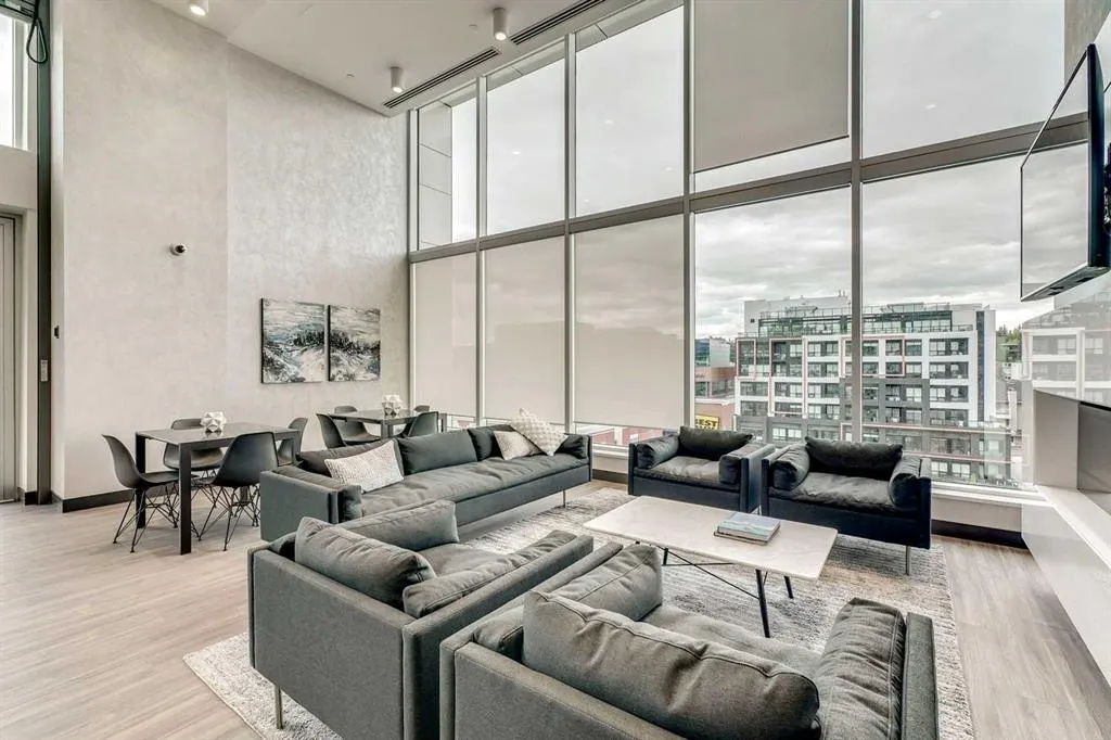 930 16 Avenue SW, #2406