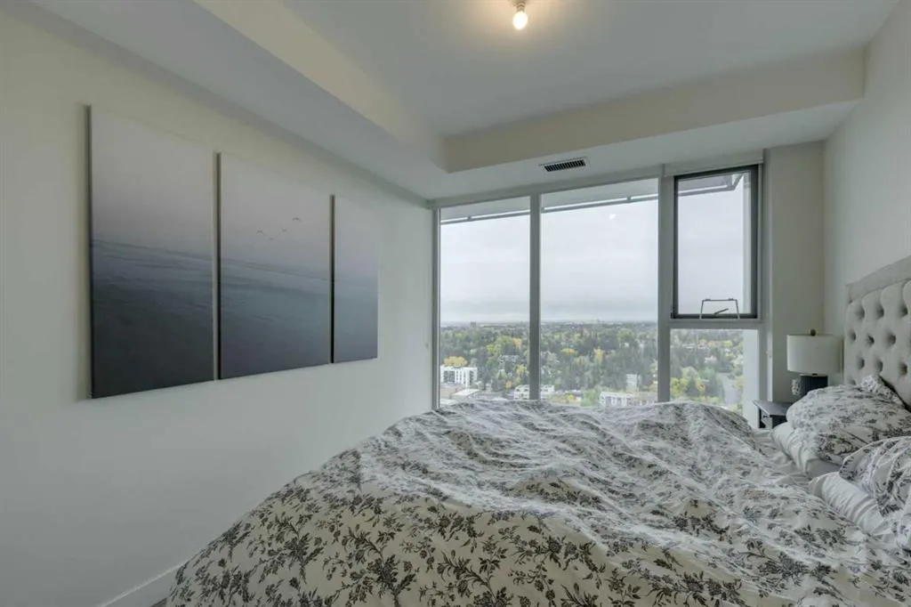 930 16 Avenue SW, #2406