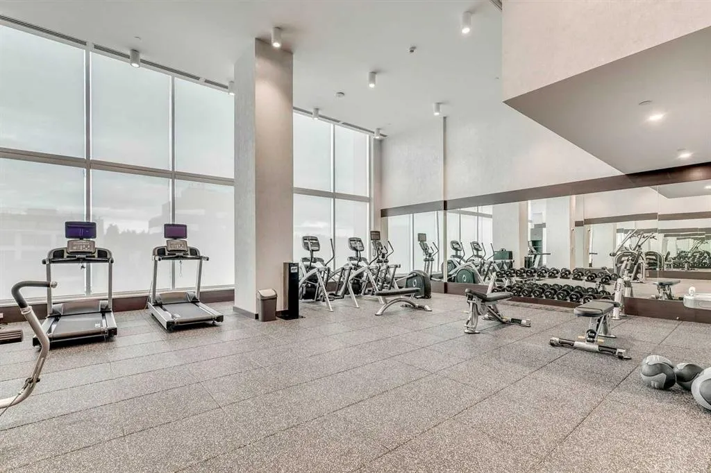 930 16 Avenue SW, #2406