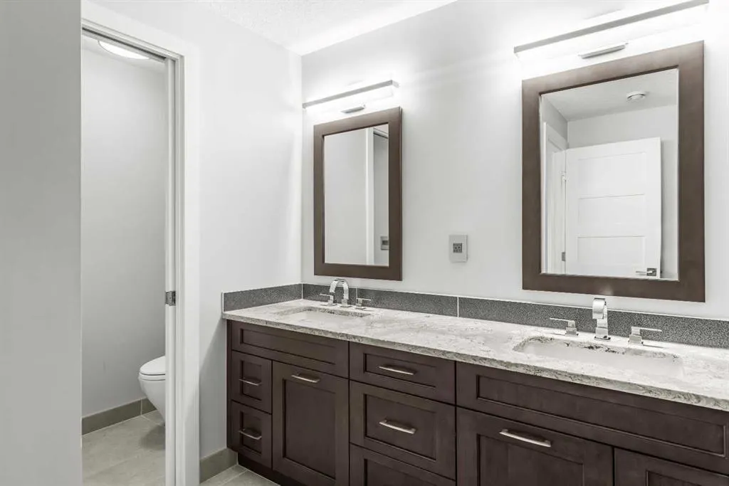 105 Stewart Creek Rise SW, #204