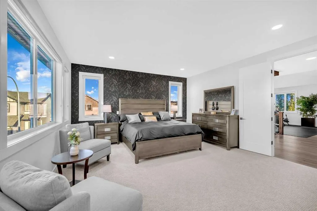 134 Corner Meadows Common NE