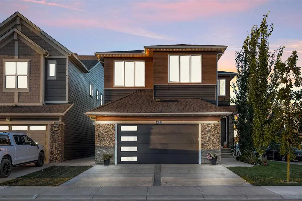 134 Corner Meadows Common NE