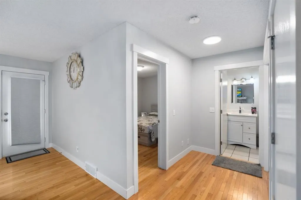 169 Coral Sands Terrace NE