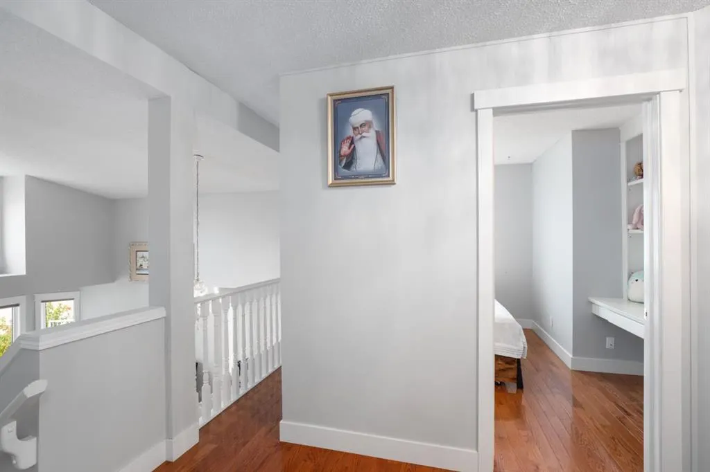 169 Coral Sands Terrace NE