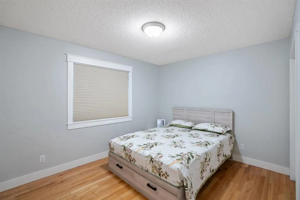 169 Coral Sands Terrace NE