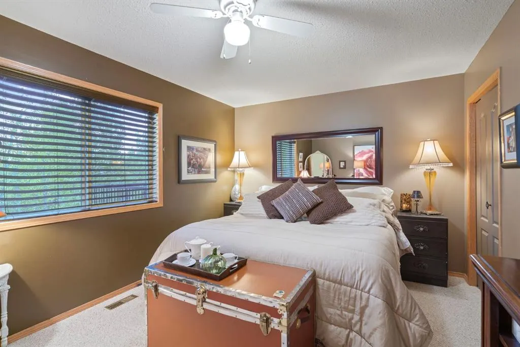 146114 288 Street W
