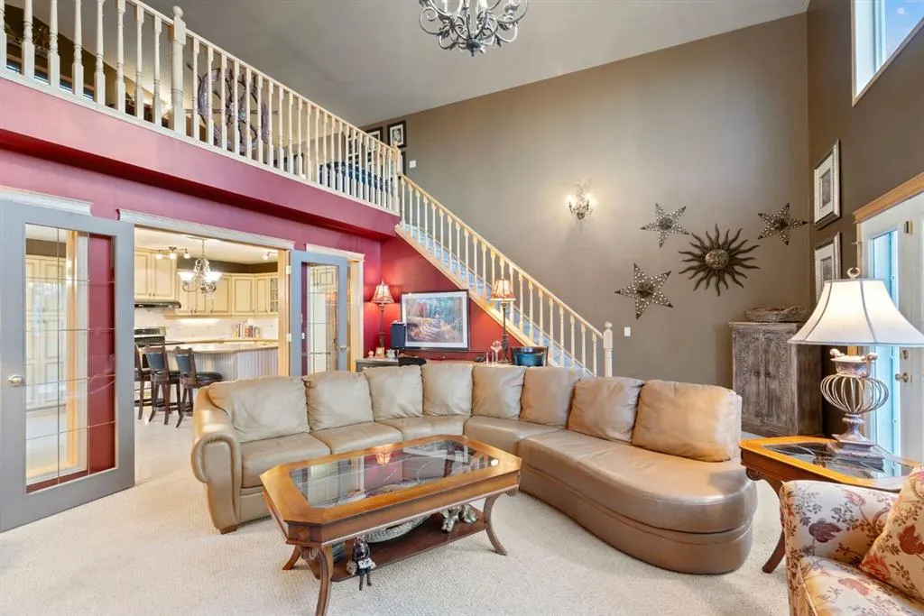 146114 288 Street W