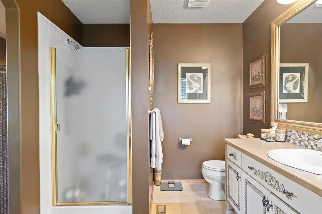 146114 288 Street W