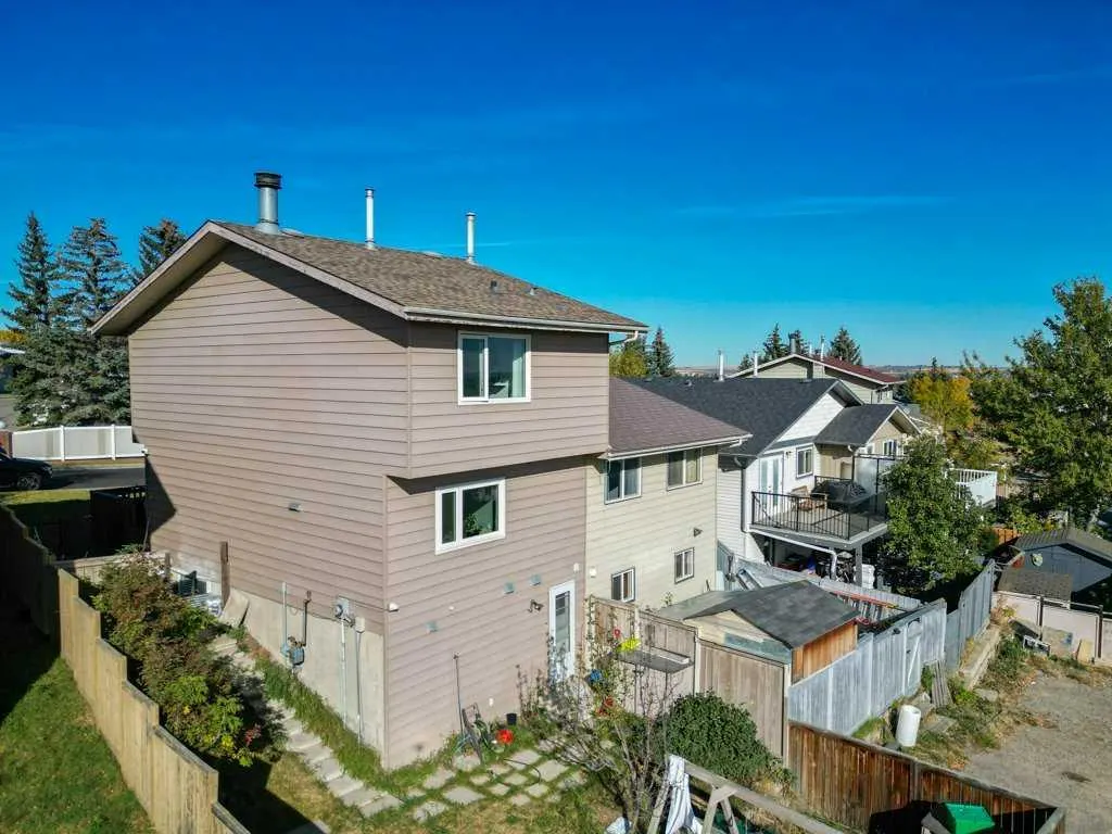 14 Macewan Park Road NW