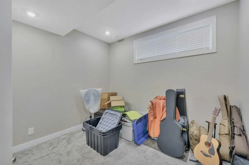 232 Wiley Crescent