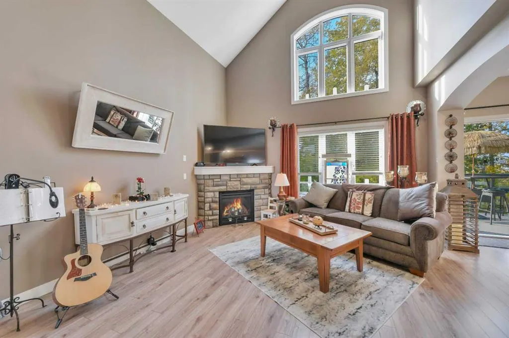 232 Wiley Crescent