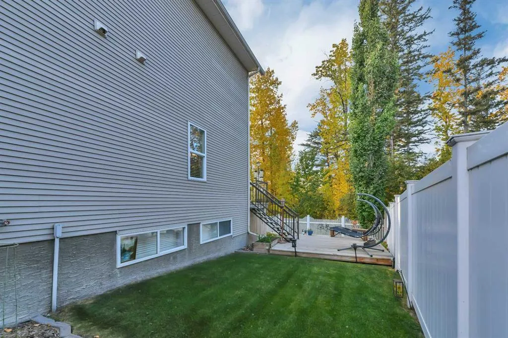 232 Wiley Crescent