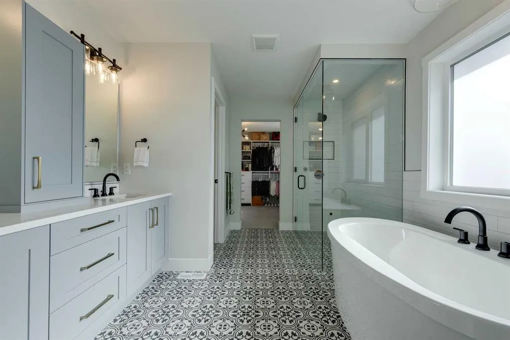 33 Paintbrush Park