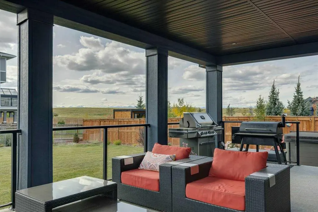 33 Paintbrush Park