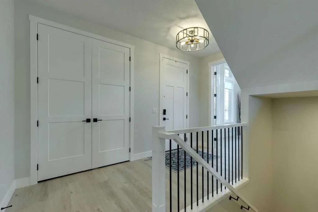 33 Paintbrush Park