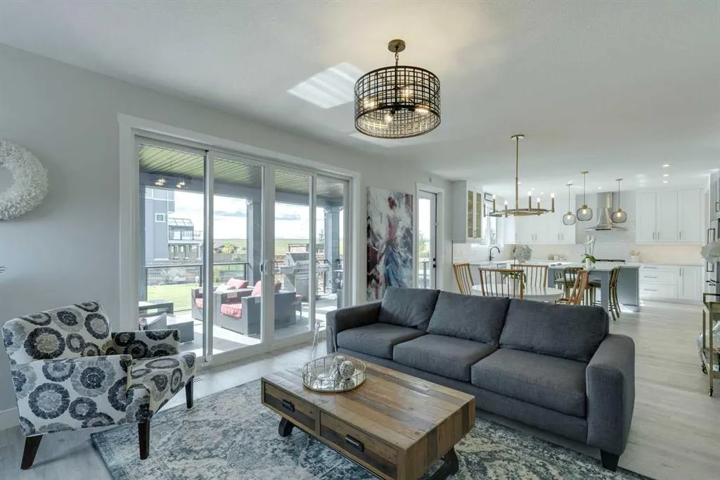 33 Paintbrush Park