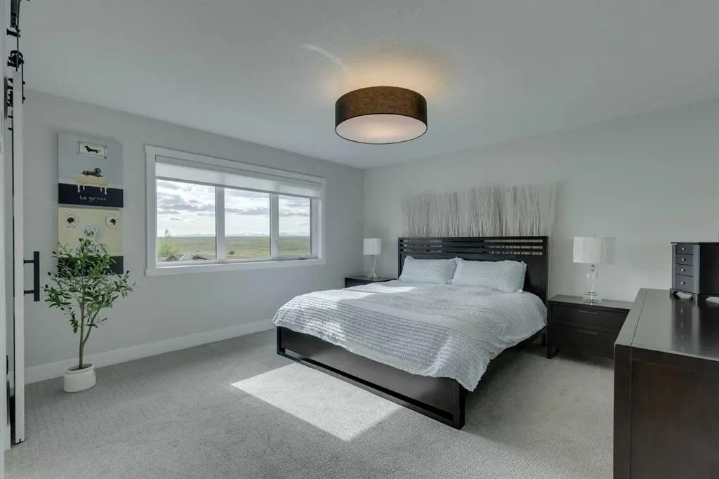 33 Paintbrush Park