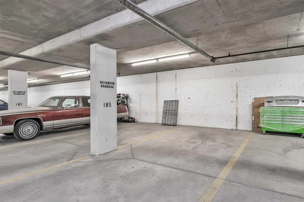 126 14 Avenue SW, #208