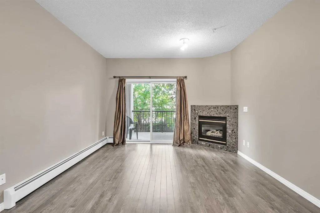 126 14 Avenue SW, #208
