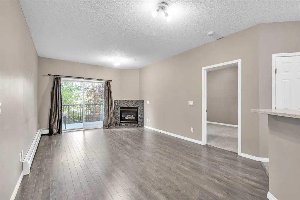 126 14 Avenue SW, #208