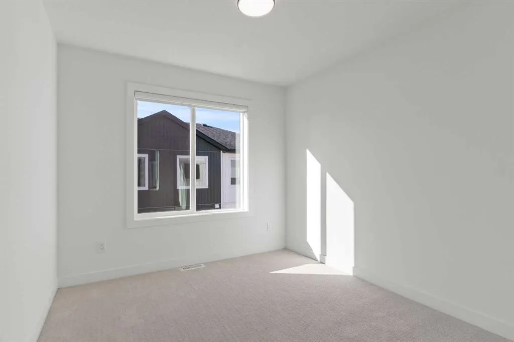 280 Chelsea Road, #2002