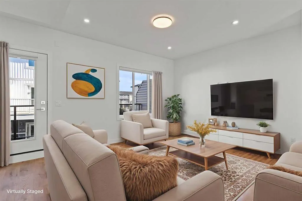 280 Chelsea Road, #2002
