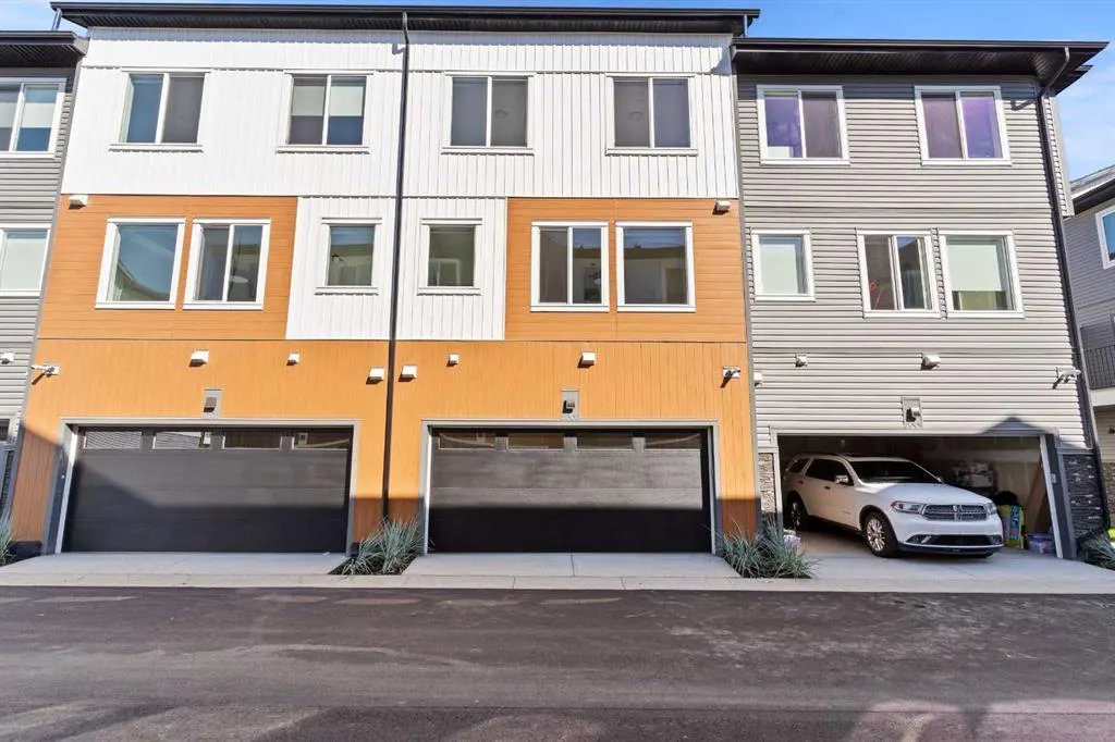 280 Chelsea Road, #2002